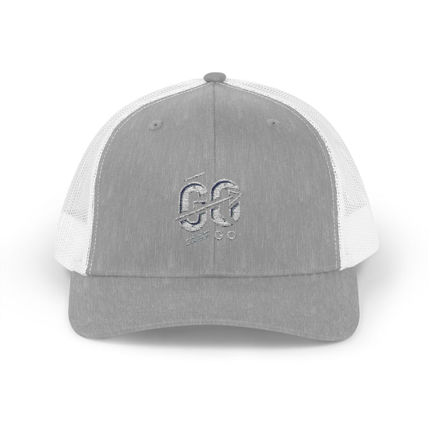 Stylish Snapback Trucker Cap - Perfect for Everyday Wear and Outdoor Adventures